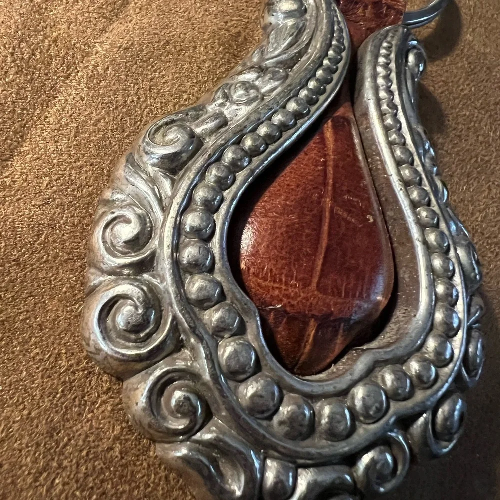 Brighton Brown Leather Key Fob with Ornate Silver-Tone Frame. HEAVY